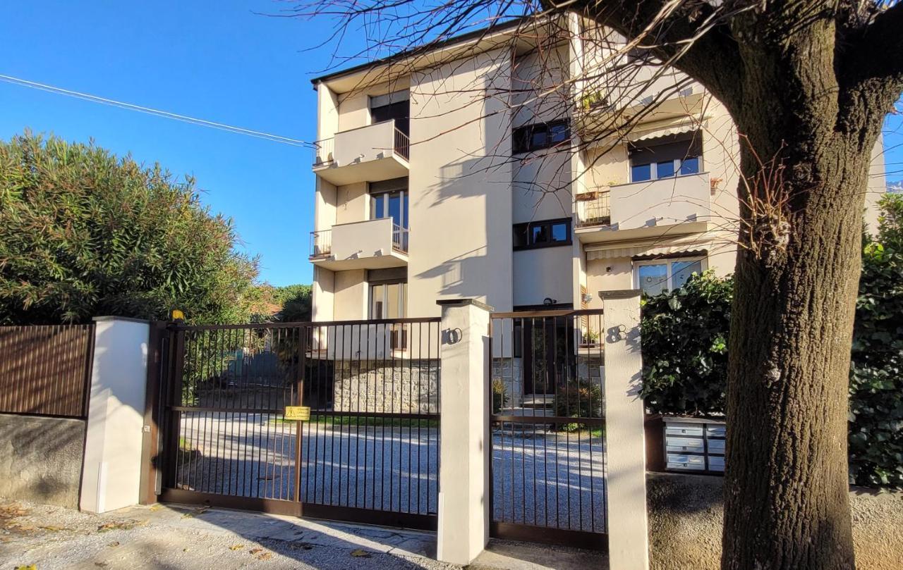 Spacious Apartment At Como Lake マンデッロ・デル・ラーリオ エクステリア 写真